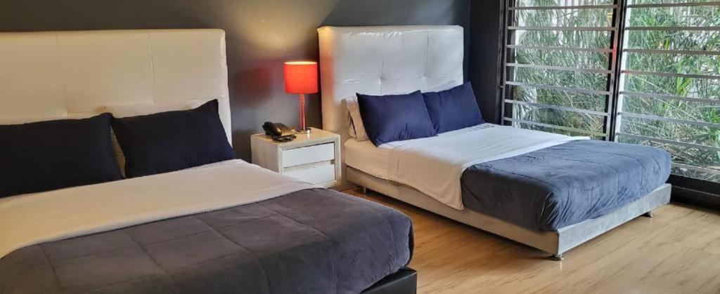 Hotel Boutique Casa Lozada Богота Екстериор снимка